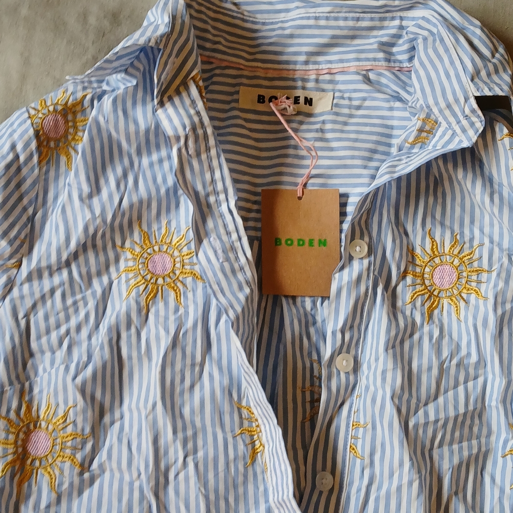 Boden Women's Button Down with Sun Embroidery - Picture 2 of 4